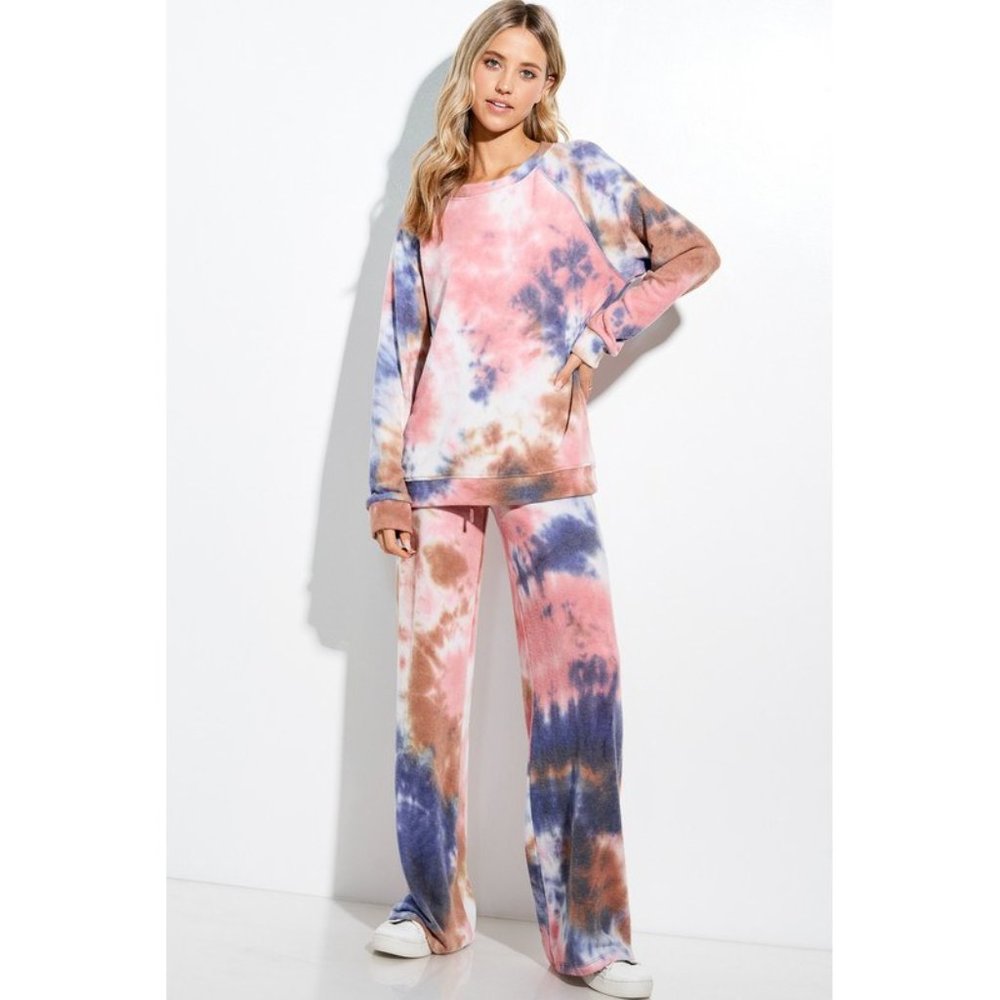 💕2 pc SET! Plush Pink Multi Tie Dye Lounge Set